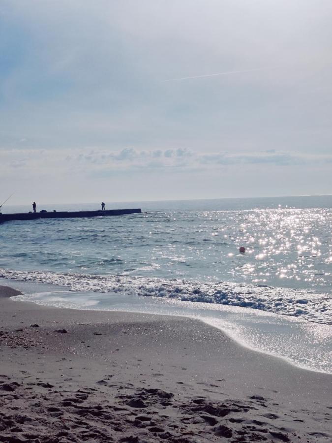 Будинок В Одесі Біля Моря 16 Станція Фонтану Odessa Exterior foto